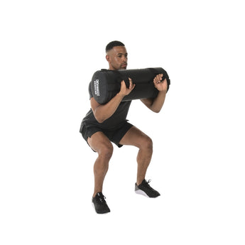 Man training with Xpeed Power Bags